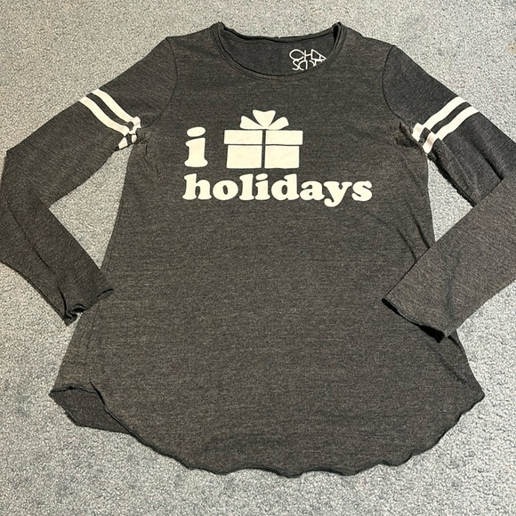 Chaser Tops - EUC Chaser Holiday Top I 🎁 Holidays Medium